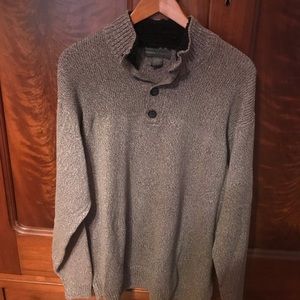 Men’s sweater